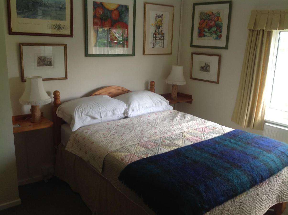The Mill House Bed & Breakfast Berwick St James Exterior photo