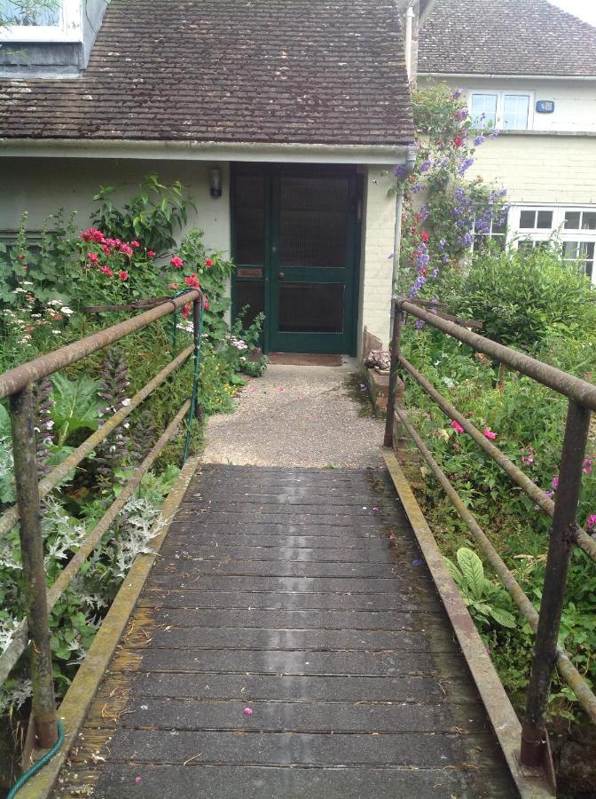 The Mill House Bed & Breakfast Berwick St James Exterior photo